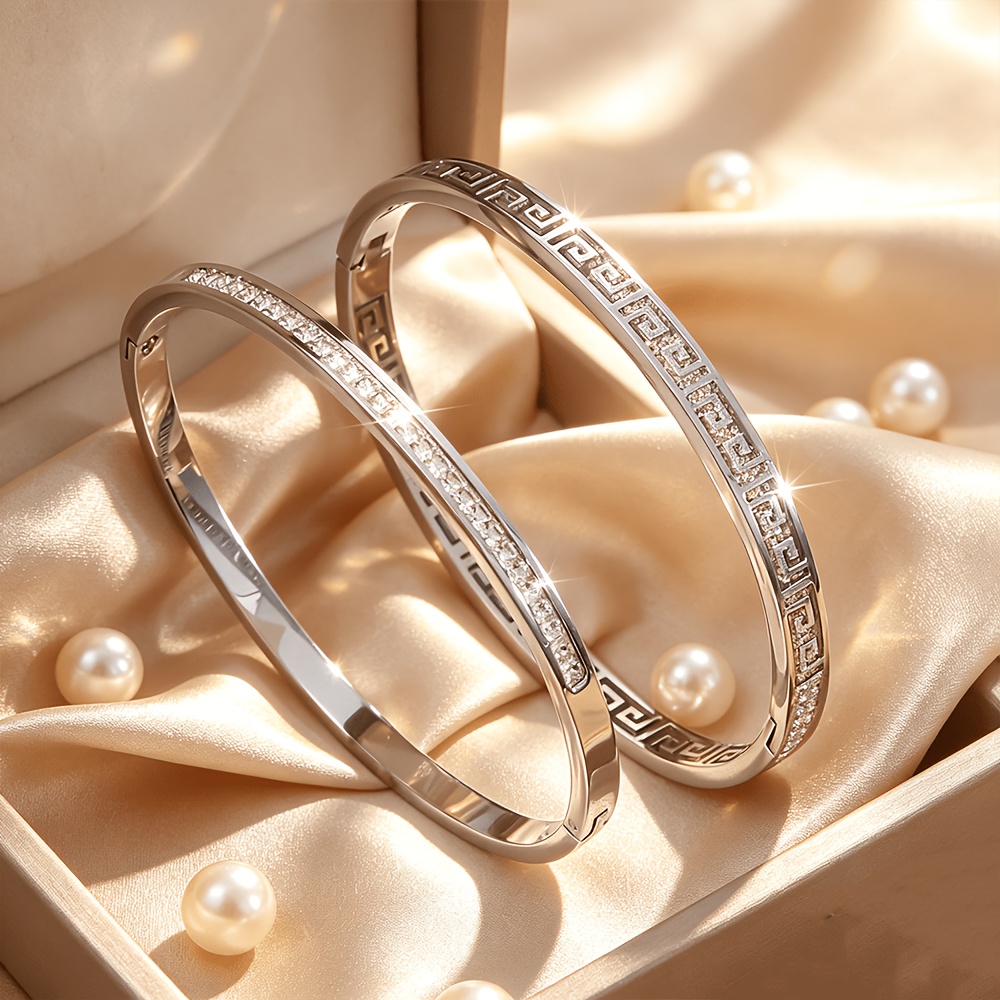 2pcs Stainless Steel Stackable Bangle Set with Geometric Design